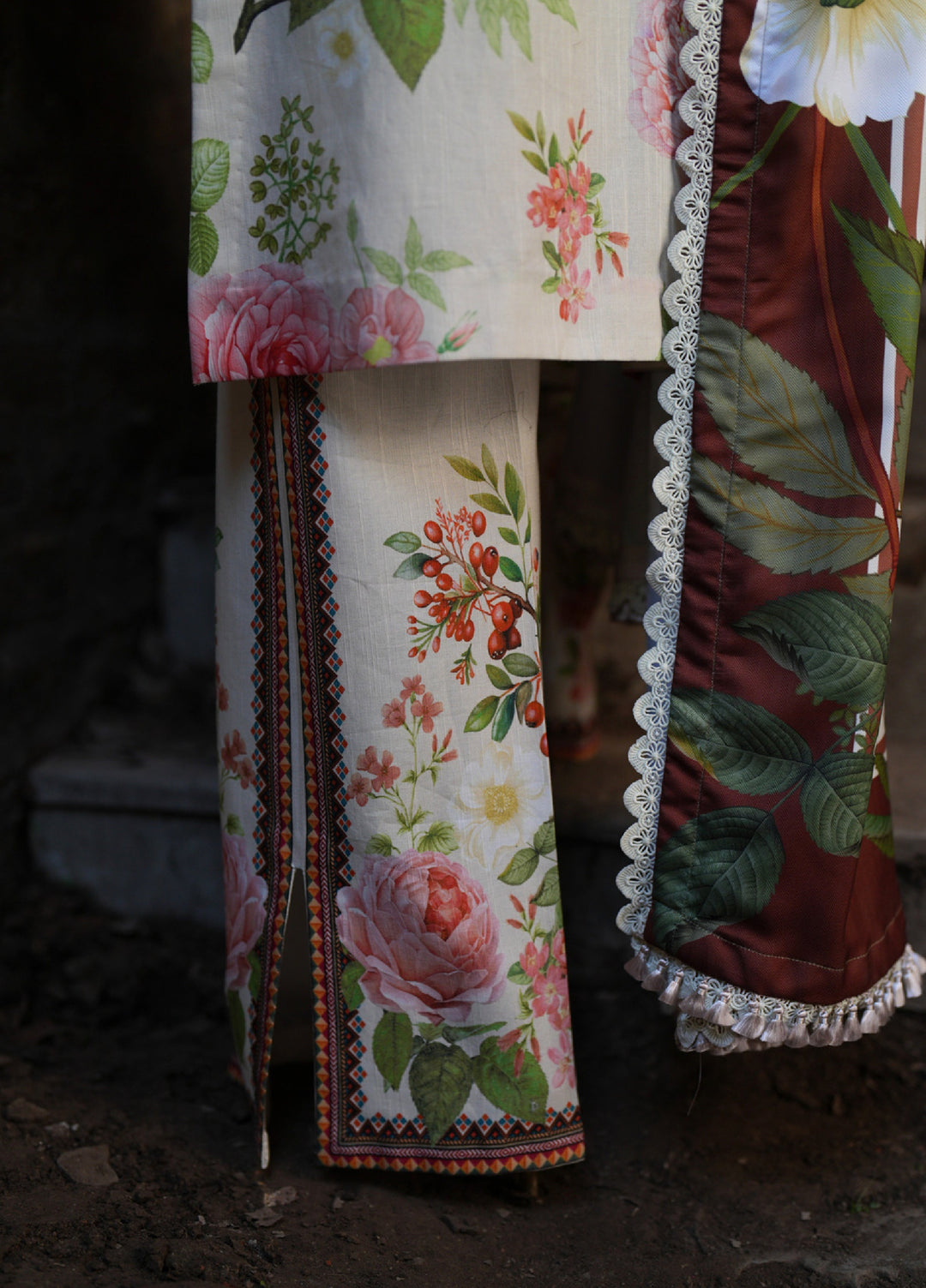 AJR Sard Shaam Embroidered Unstitched Khaddar Suits 3 Piece AJR25SS AJRW-03 ZAIB - Winter Collection