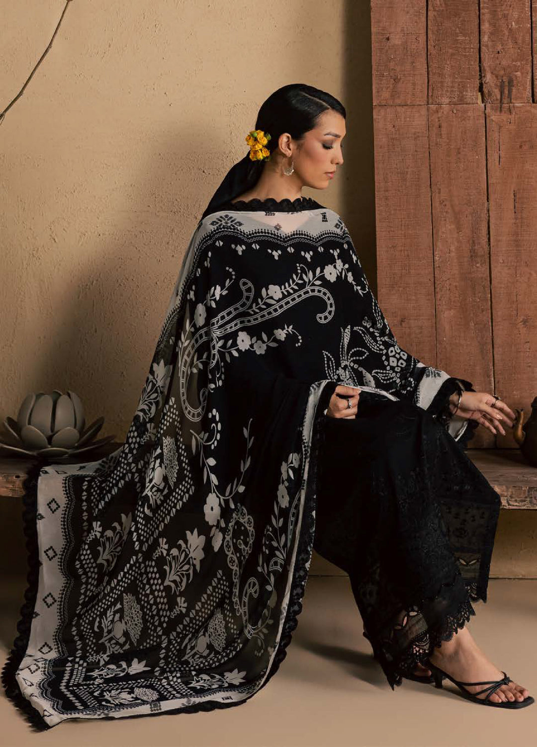Koyal Monochrome by Nureh Unstitched Embroidered Lawn 3 Piece Suit NU26UKM NE-269 - Casual Collection