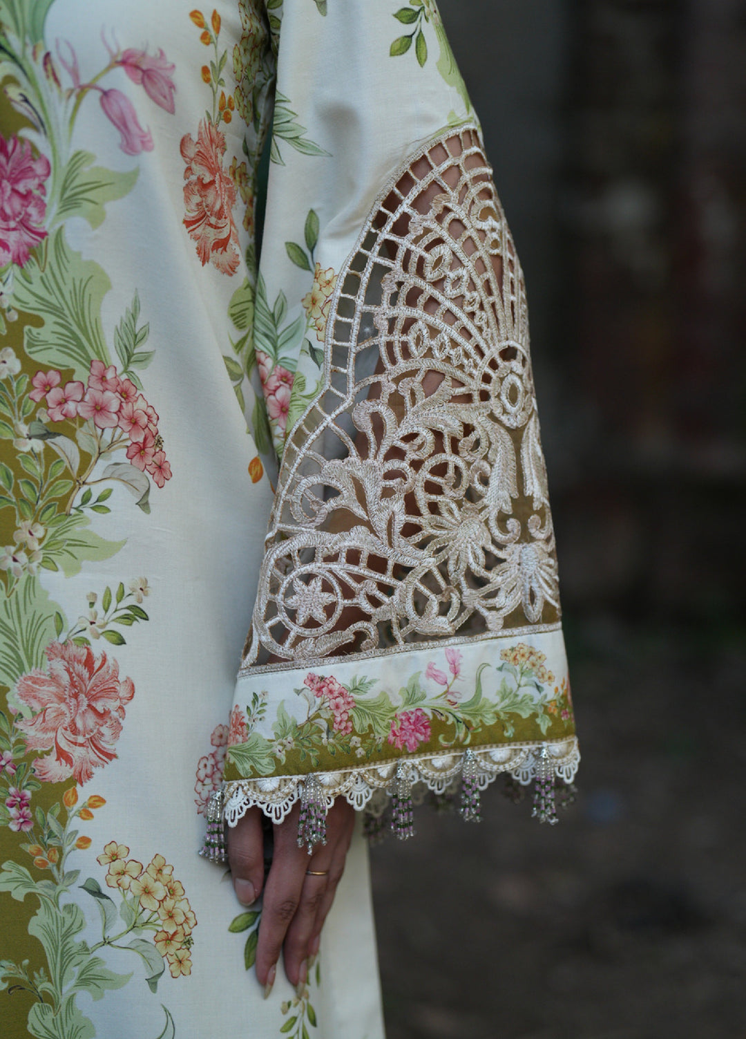 AJR Sard Shaam Embroidered Unstitched Linen Suits 3 Piece AJR25SS AJRW-08 GULRUKH - Winter Collection