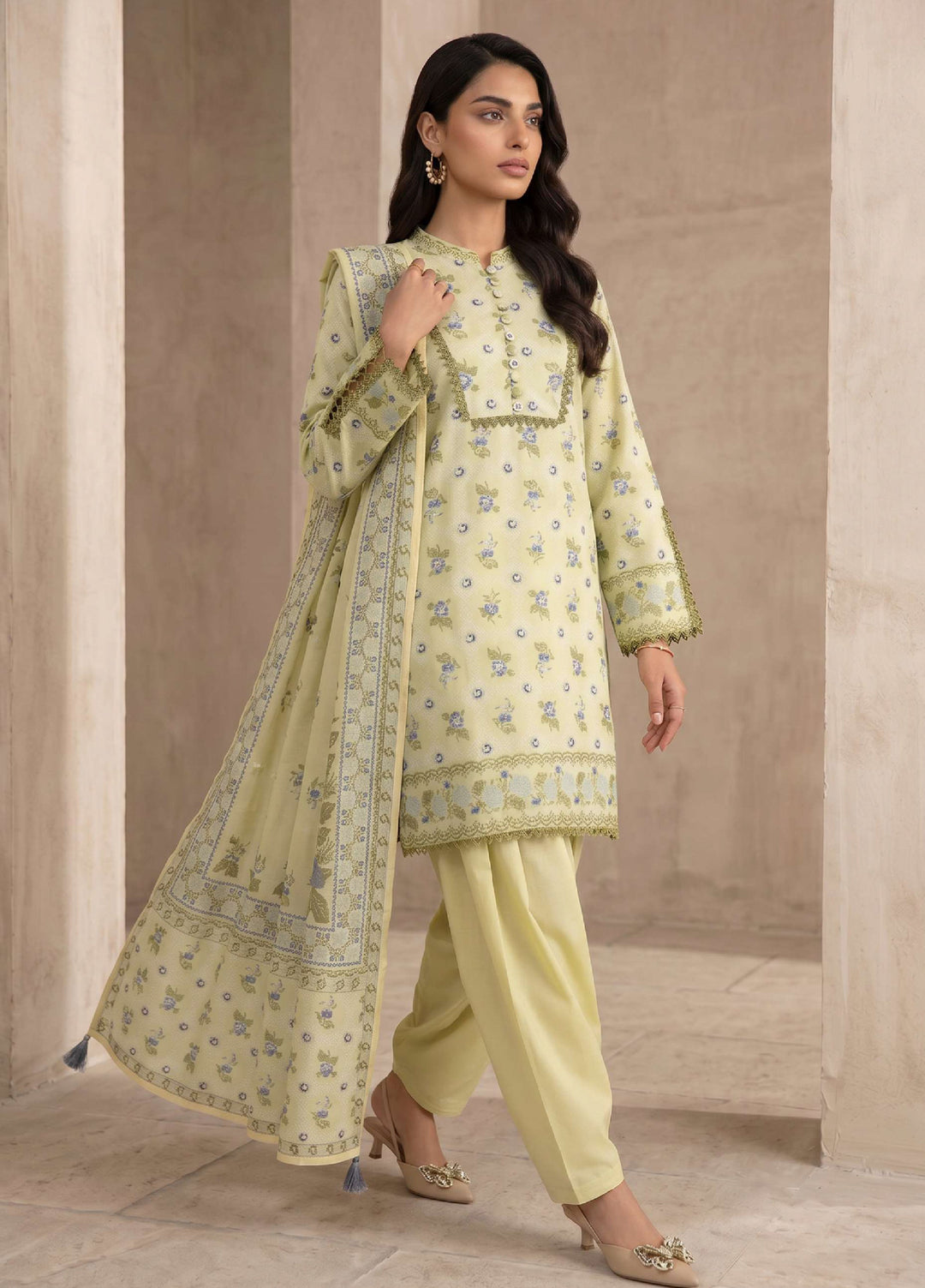 Zellbury Unstitched Printed Lawn 3 Piece Suit ZB26ULIV WUS26X38070 - Casual Collection