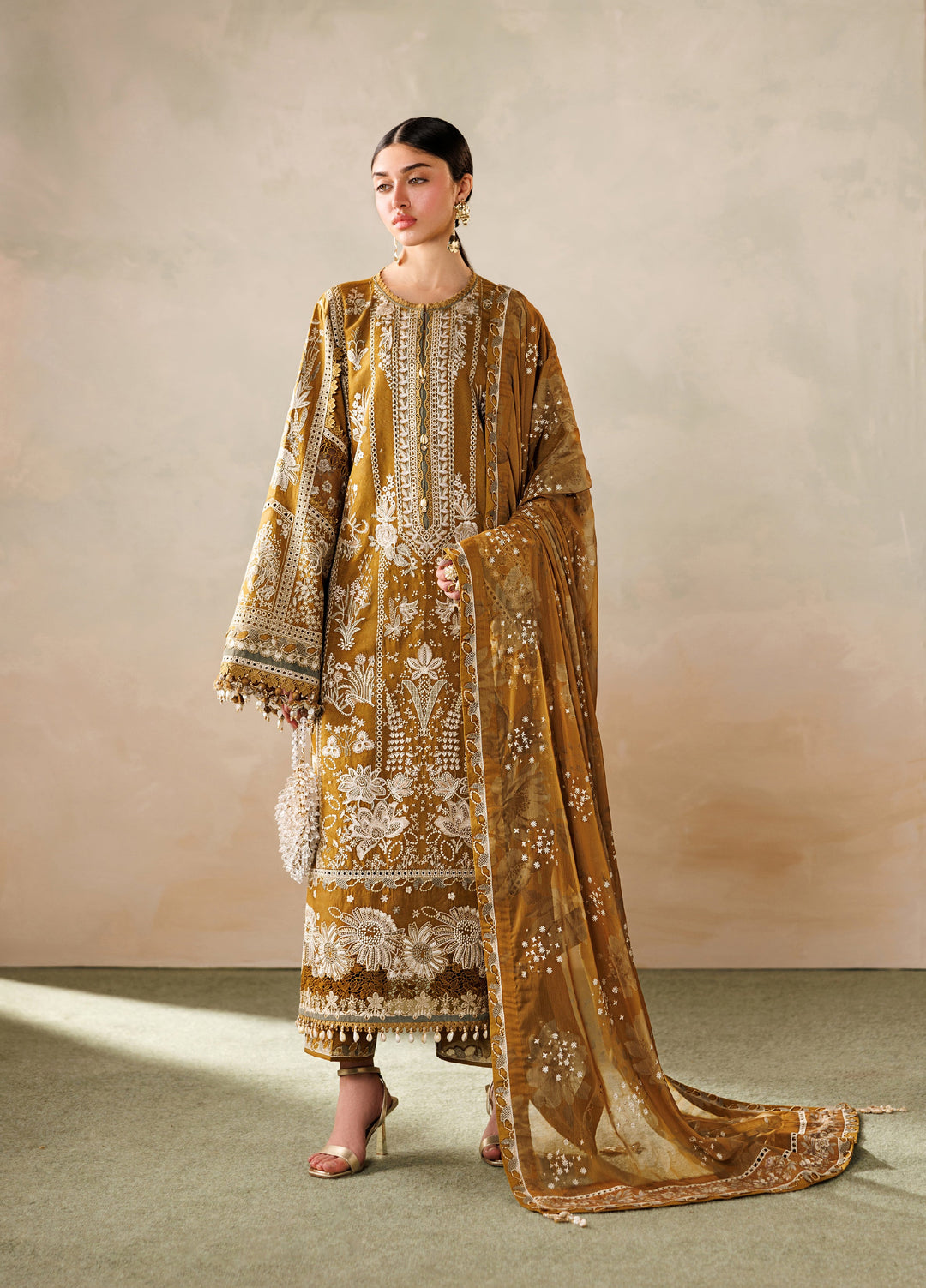 Baroque Unstitched Embroidered Lawn 3 Piece Suit BQ26ULE EL26-D07 - Eid Collection