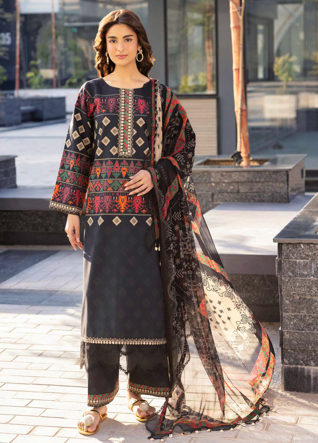 Infinity by Charizma Unstitched Embroidered Lawn 3 Piece Suit CHR26UIL IN6-03 - Casual Collection