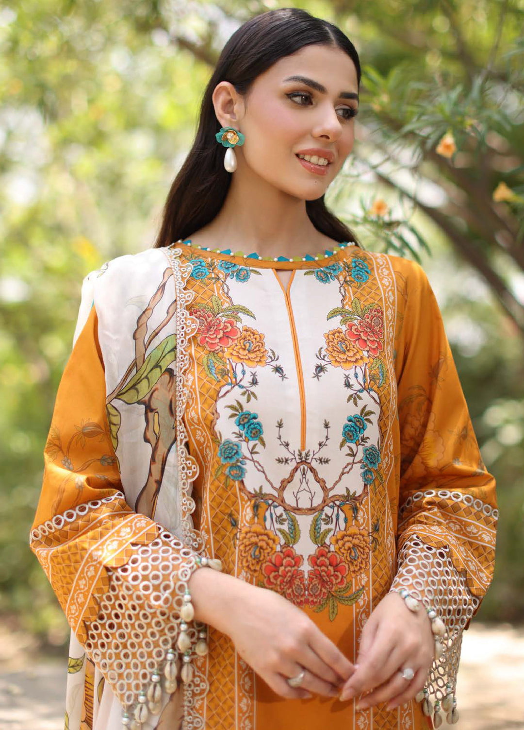 Infinity by Charizma Unstitched Embroidered Lawn 3 Piece Suit CHR26UIL IN6-09 - Casual Collection