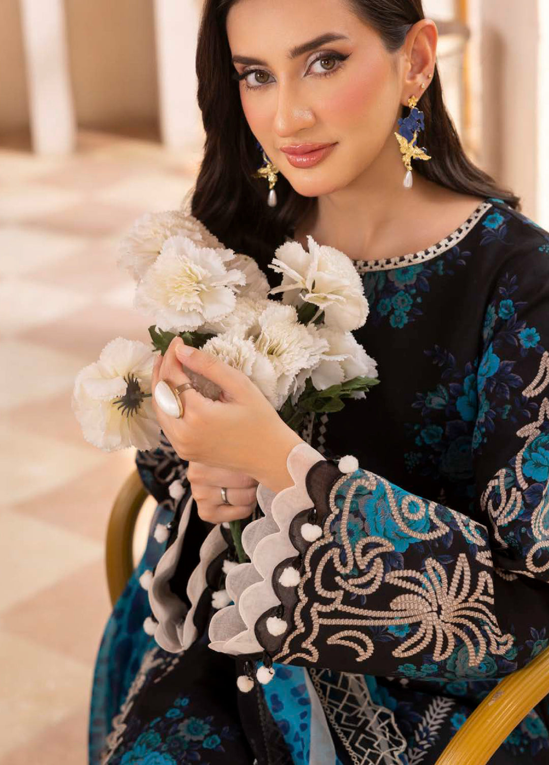 Infinity by Charizma Unstitched Embroidered Lawn 3 Piece Suit CHR26UIL IN6-06 - Casual Collection