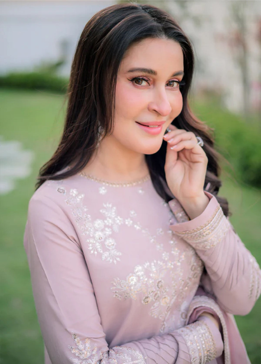 Sahane Pret Embroidered Raw Silk 3 Piece Suit ME 24005 Pelin