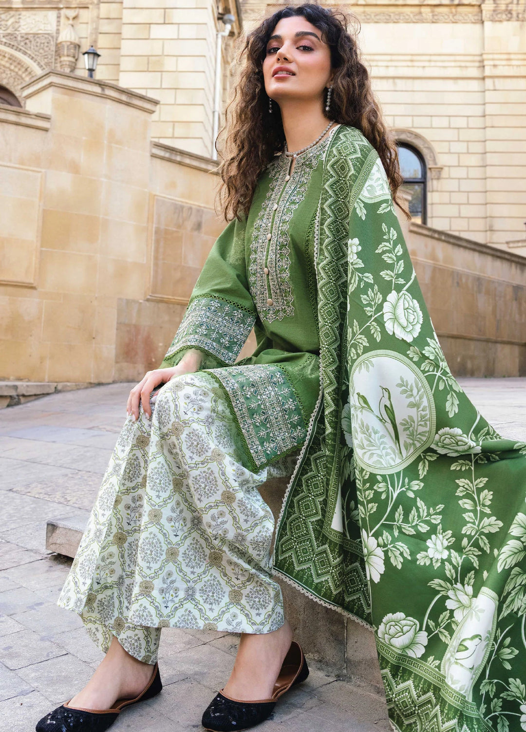 Meerak Pret Embroidered Khaddar 3 Piece Elan - Winter Collection