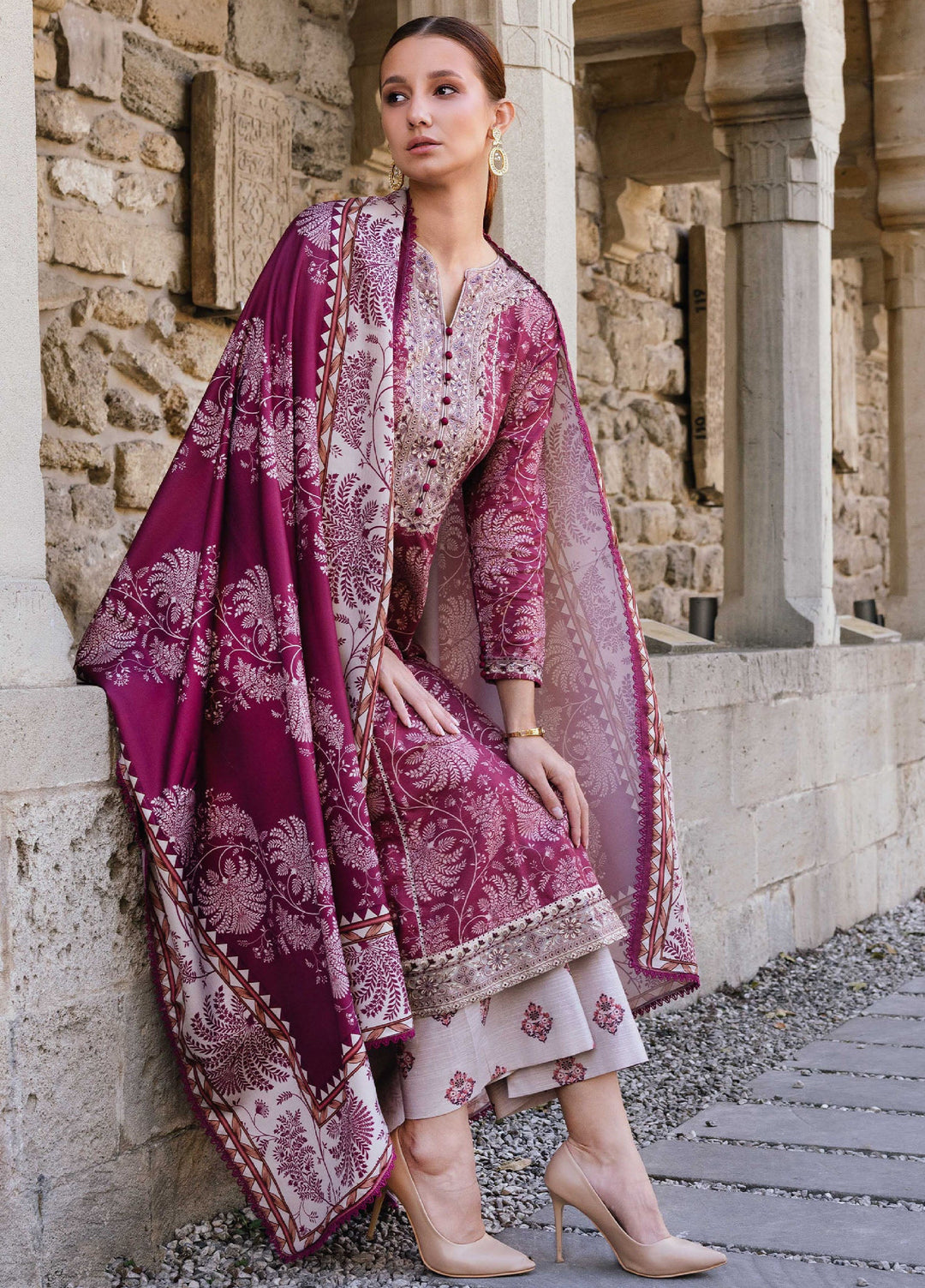 Meerak Pret Embroidered Khaddar 3 Piece Amaris - Winter Collection