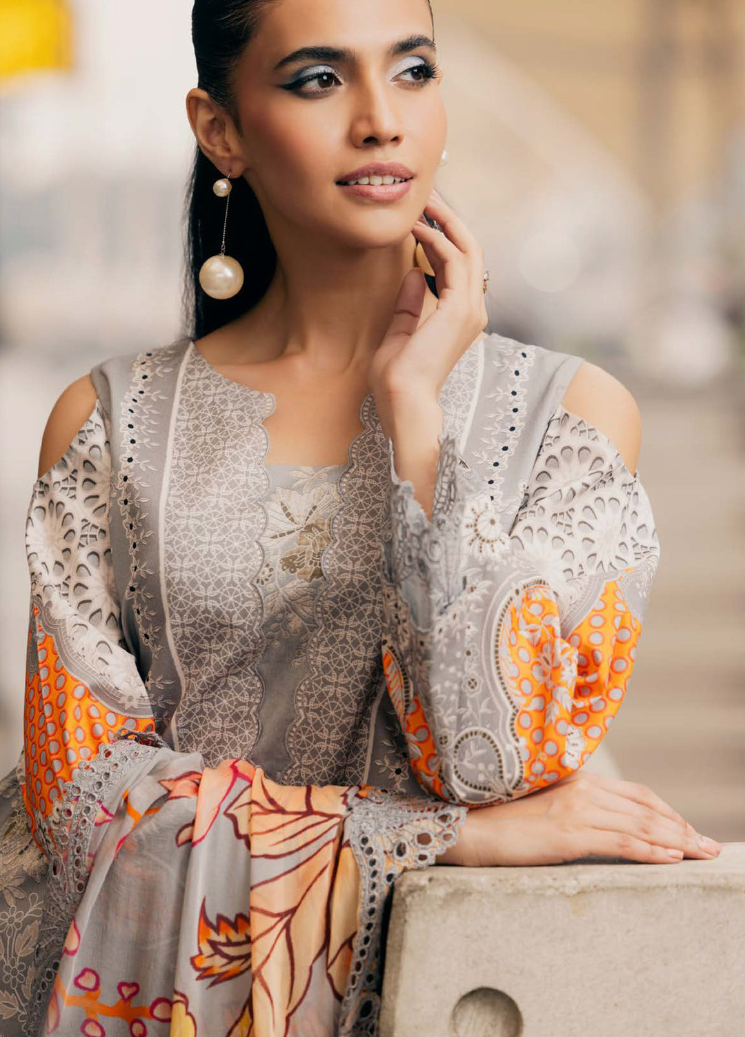 Infinity by Charizma Unstitched Embroidered Lawn 3 Piece Suit CHR26UIL IN6-05 - Casual Collection