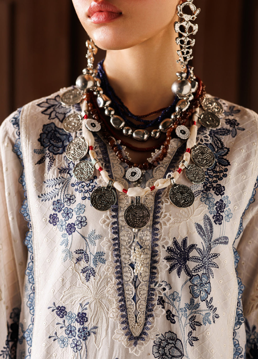 Baroque Unstitched Embroidered Lawn 3 Piece Suit BQ26ULE EL26-D06 - Eid Collection