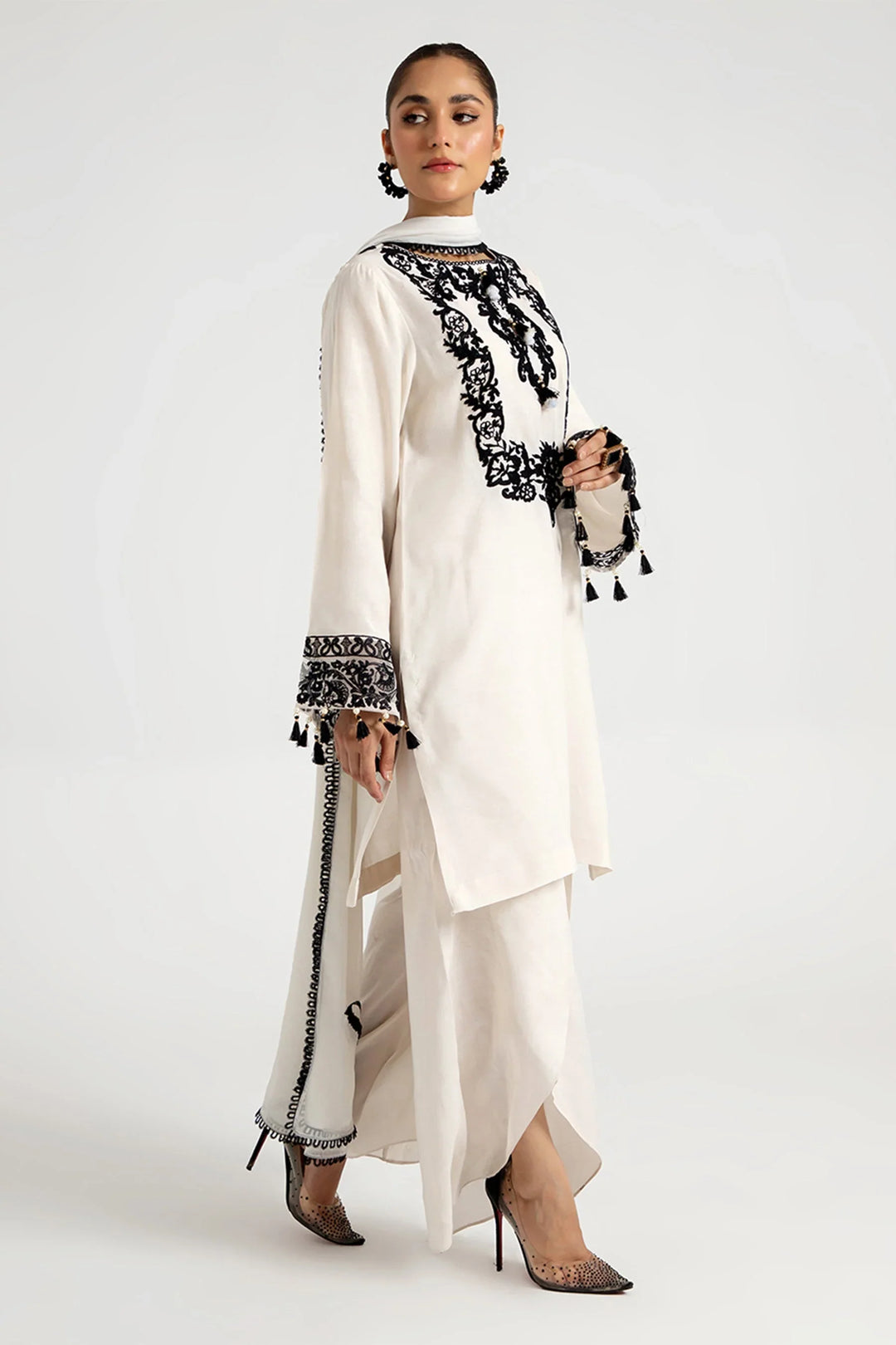 Arif Ashraf Pret Embroidered Viscose Blend 3 Piece Suit Beyaz