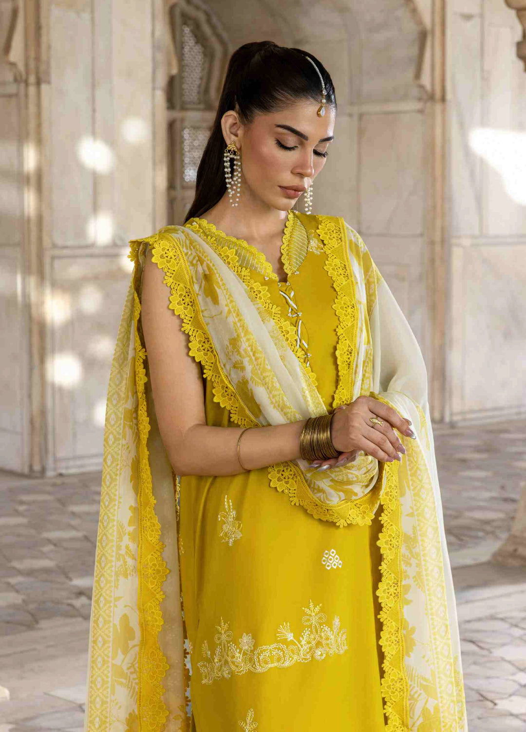 Manzil by Rashid Textiles Unstitched Embroidered Lawn 3 Piece Suit RT26UML D-580 - Casual Collection