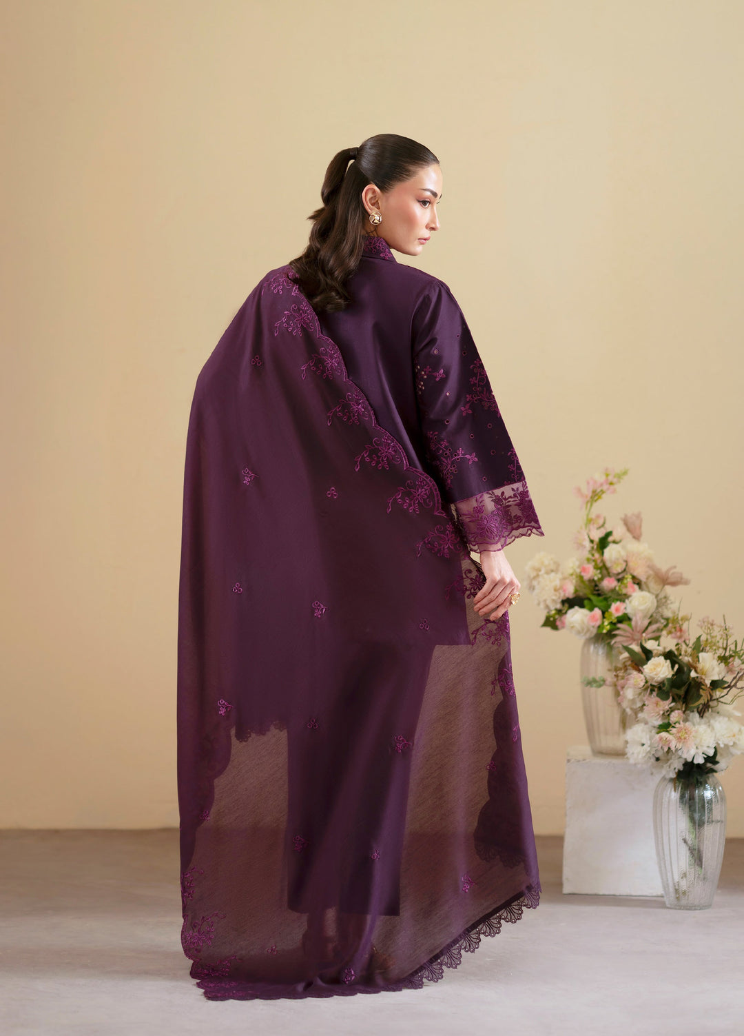 Ember by Mahnur Unstitched Lawn Embroidered 3 Piece Suit MN26UE EM-001 - Summer Collection