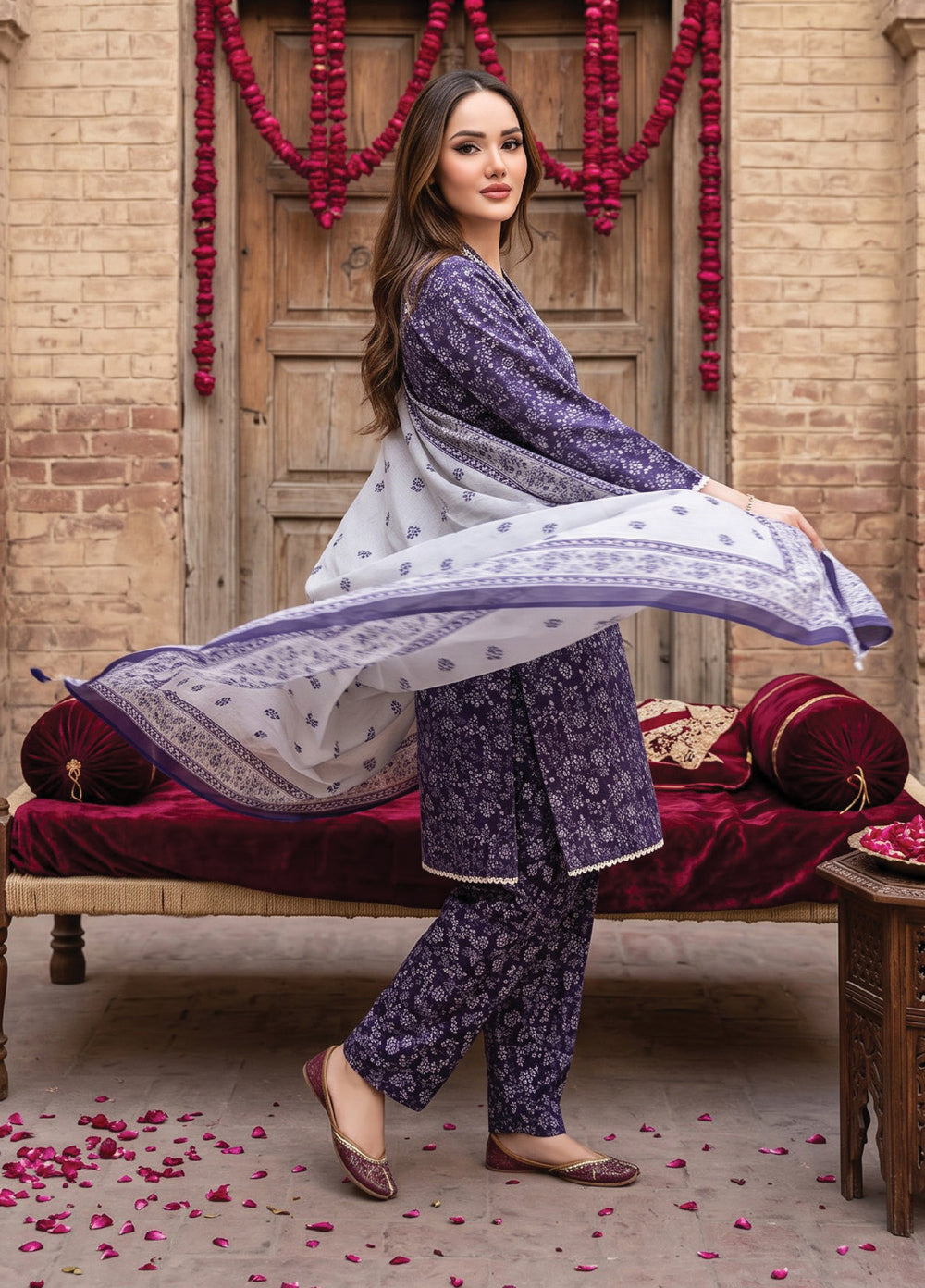 Regalia Textiles Women RTW Printed Lawn 3 Piece Suit RG26PPL D-02 - Casual Collection