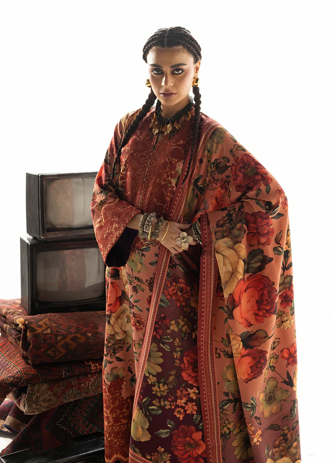 Zainab Chottani Unstitched Marina Twill With Shawl Embroidered Suits 3 Piece ZC25WS D-10 Abibi - Winter Collection