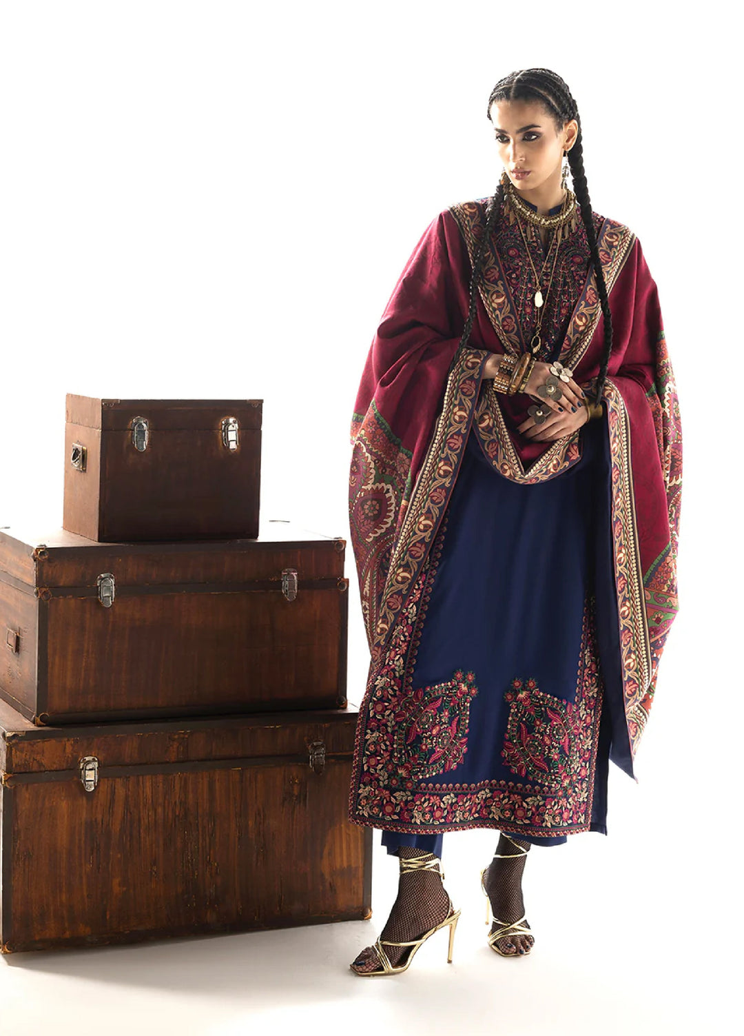 Zainab Chottani Unstitched Marina Twill With Shawl Embroidered Suits 3 Piece ZC25WS D-09 Vilana - Winter Collection