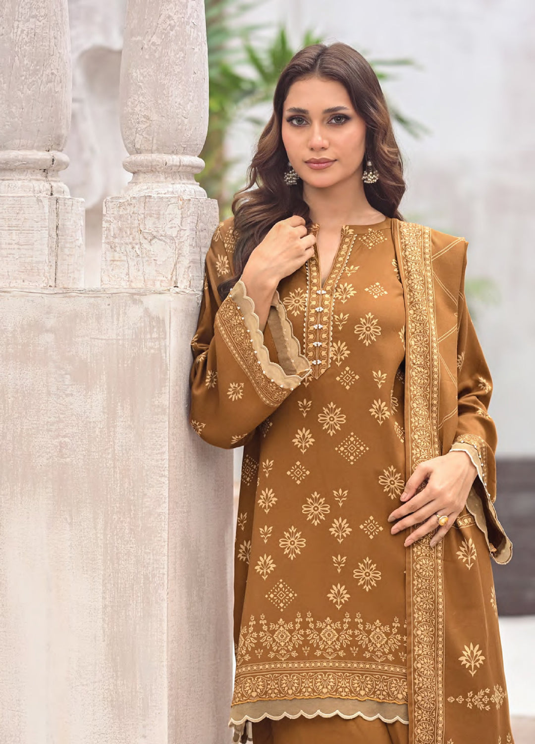 Lakhany Printed Pashmina Suits Unstitched 3 Piece LSM25LP LG-RL-0346-B - Winter Collection