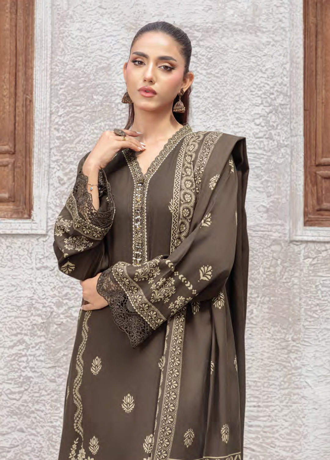 Lakhany Printed Pashmina Suits Unstitched 3 Piece LSM25LP LG-SG-0039-B - Winter Collection
