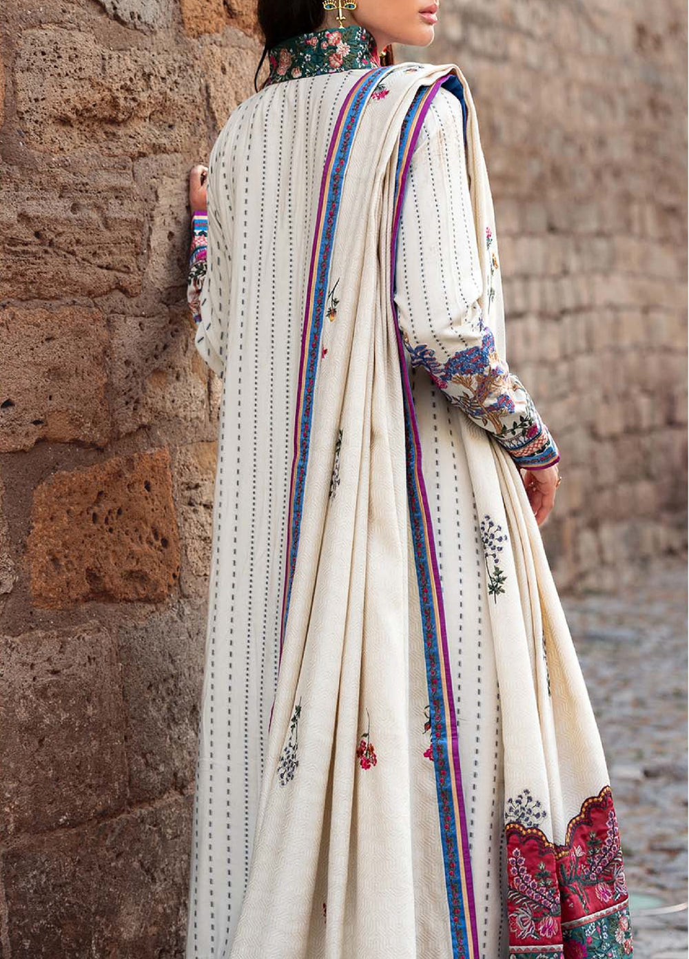 Lueur D Orient by Esmel Unstitched Viscose Suits 3 Piece EML25LW D-01 Ivoria - Winter Collection
