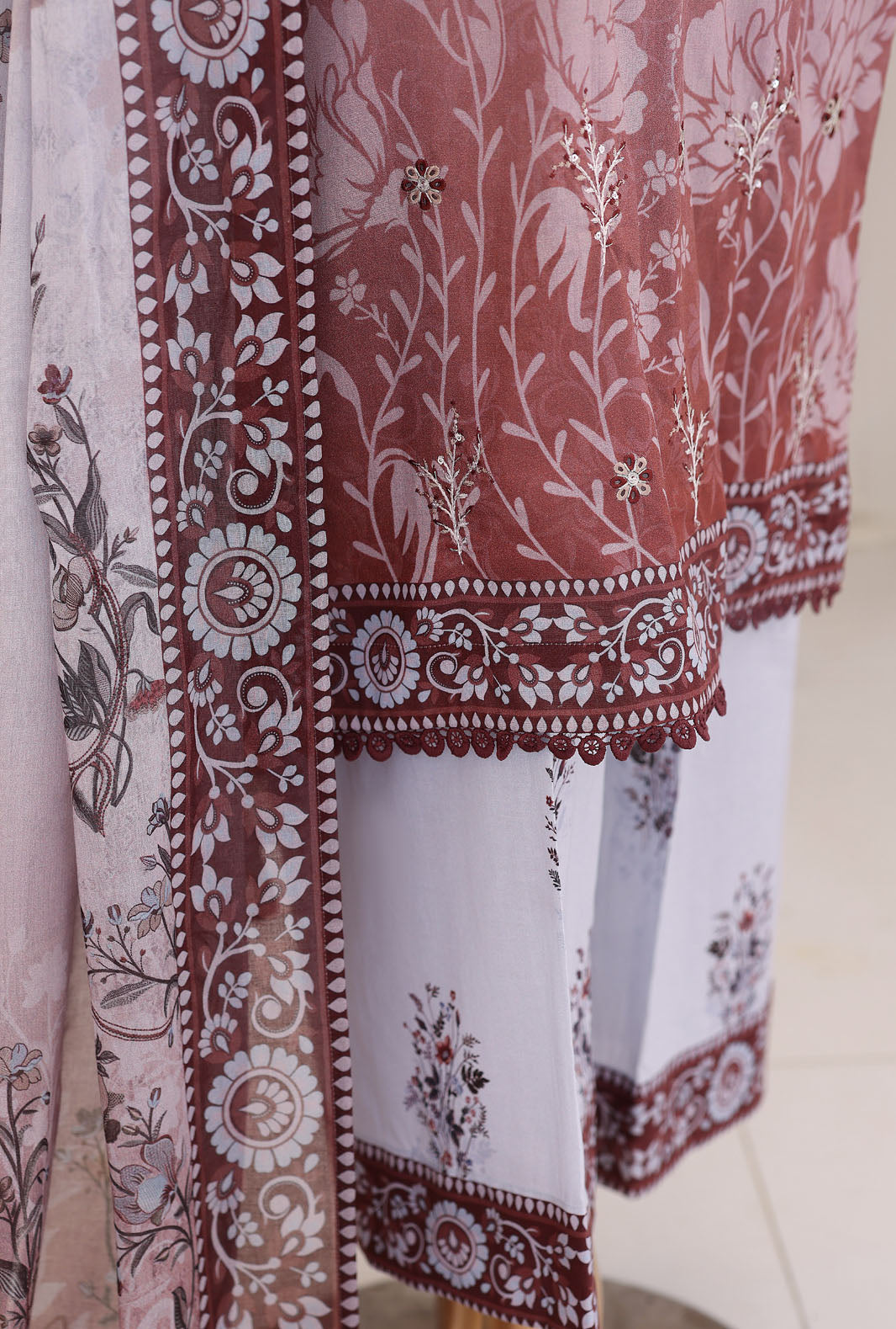 Virsa by HZ Textiles Unstitched Embroidered Lawn 3 Piece Suit VEC-1167 - Casual Collection