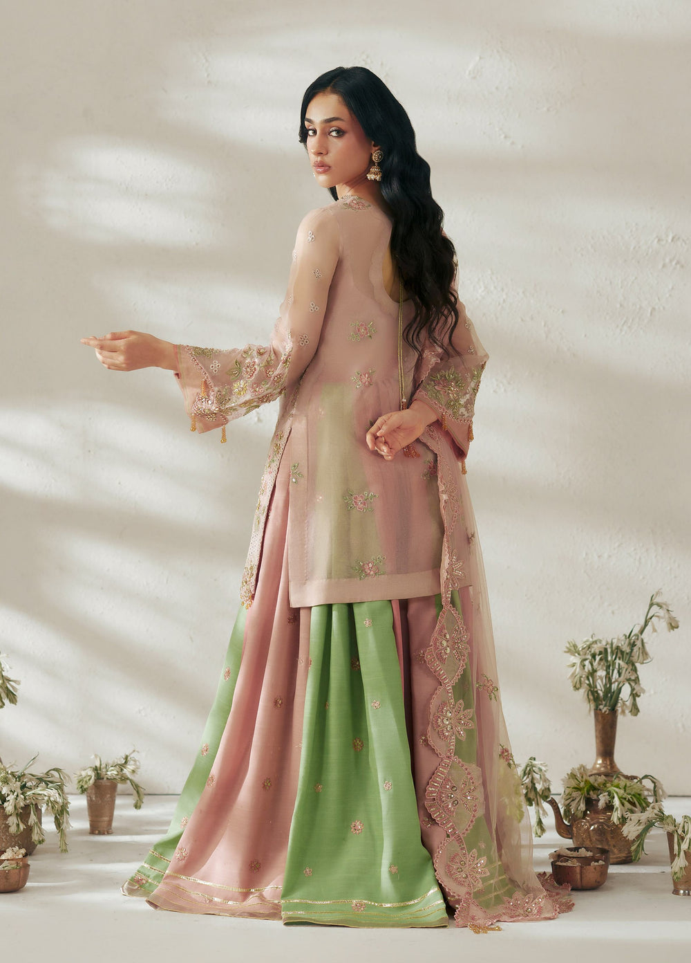 Vera Unstitched Embroidered Organza 3 Piece Suit VR26UWF Blush Pink - Wedding Collection