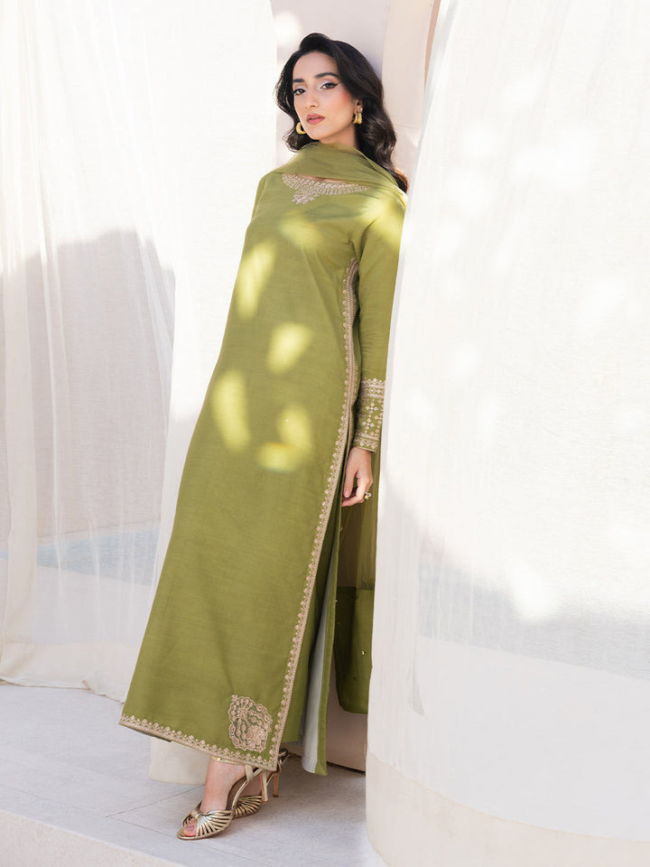 Le Tresor by Izel Pret Embroidered Velvet 3 Piece Suit Viresta - Festive Collection