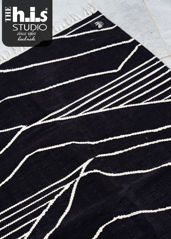 The h.i.s studio Area Rugs Wave R-25004-Bone/Black