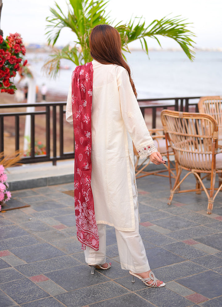 Noorkari by Ishq e Rang RTW Embroidered Lawn 3 Piece Suit Classic Off-White Casual Collection
