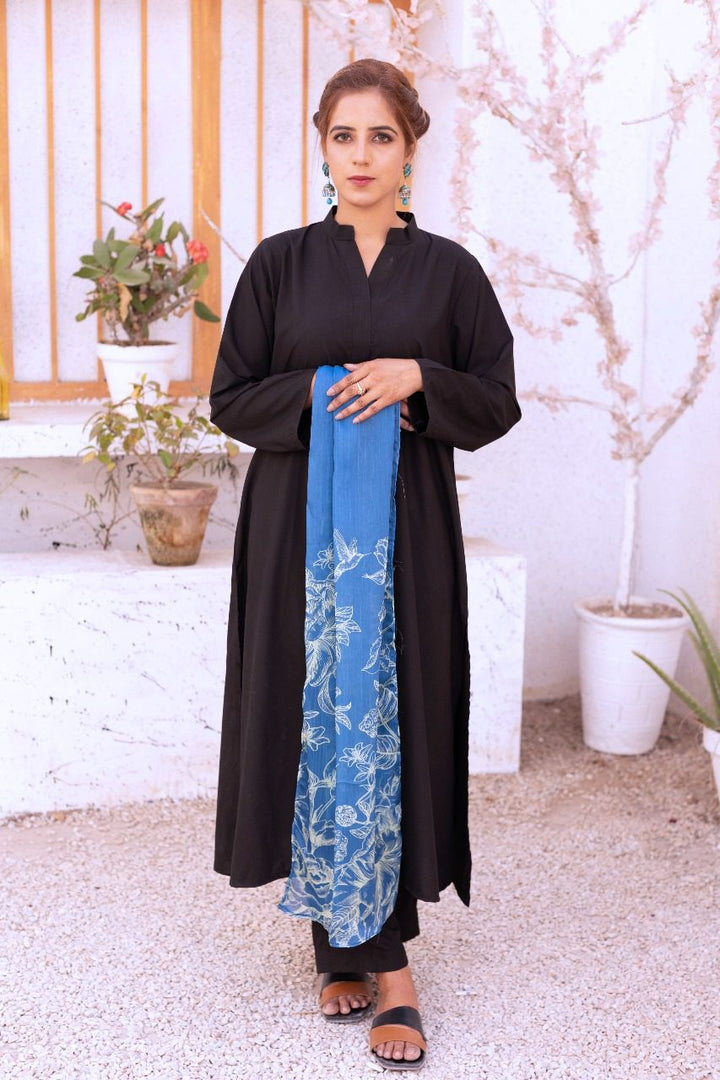 Dhaga Women Scarve Printed Crinkle Silk 1 Piece Dreamy Garden - Summer Collection