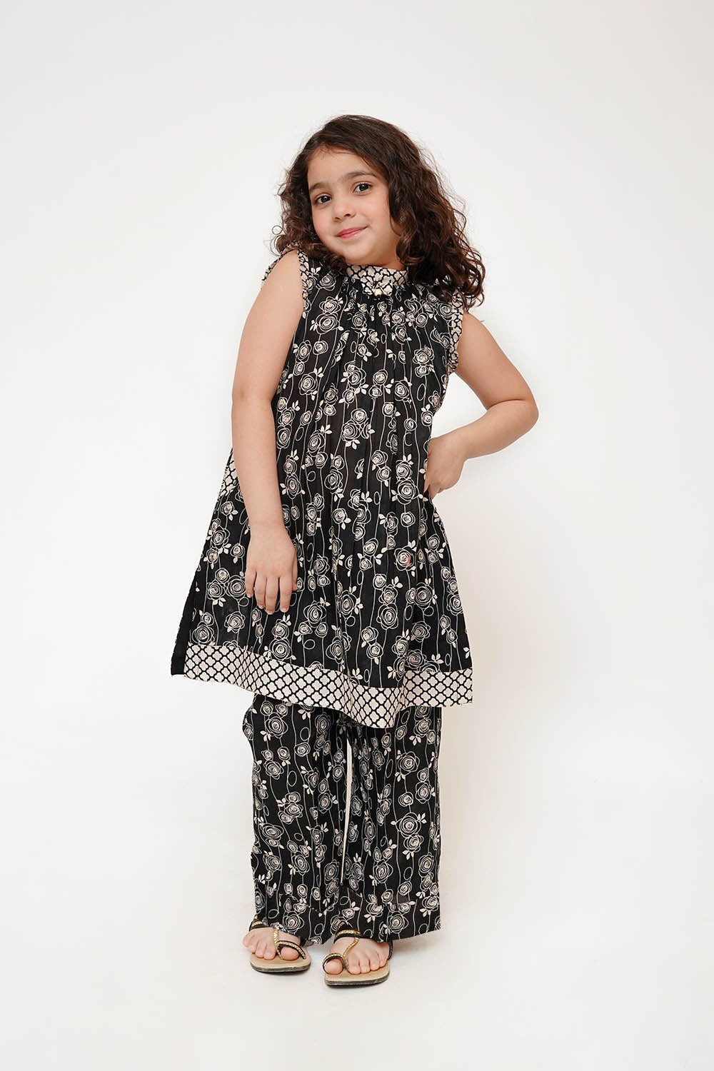 Senorita Kids RTW Printed Lawn Cotton 3 Piece Suit KAD-03494 Eid Collection