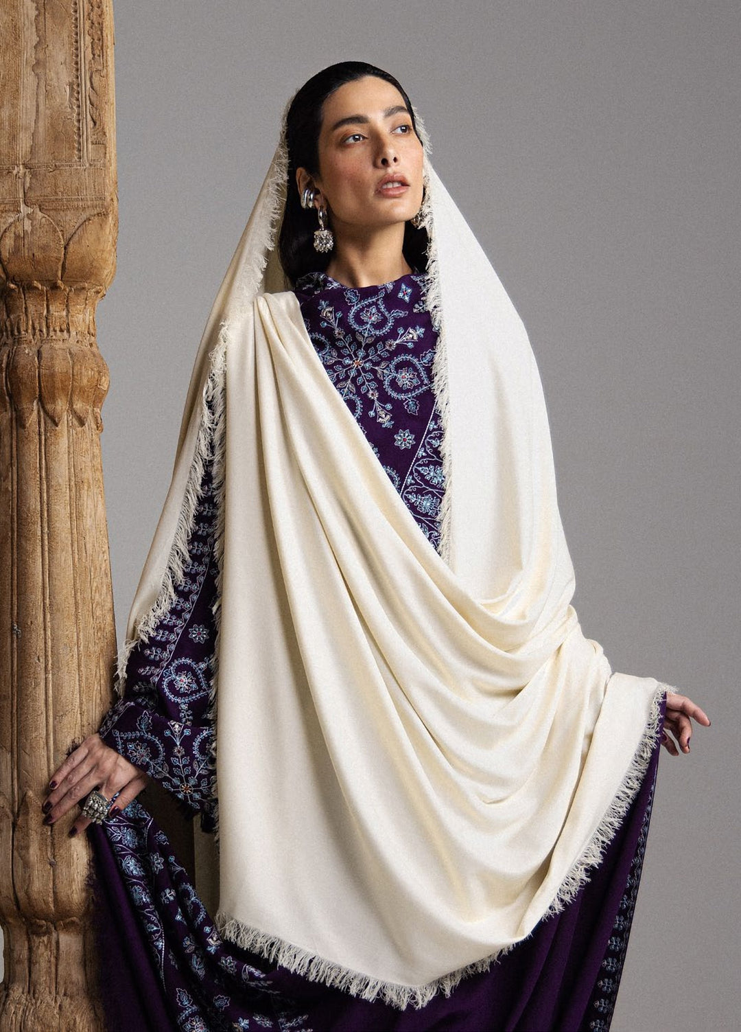 Saraab by Zara Shahjahan Unstitched Embroidered Marina 3 Piece Suit ZS26USW Banafsha - Winter Collection