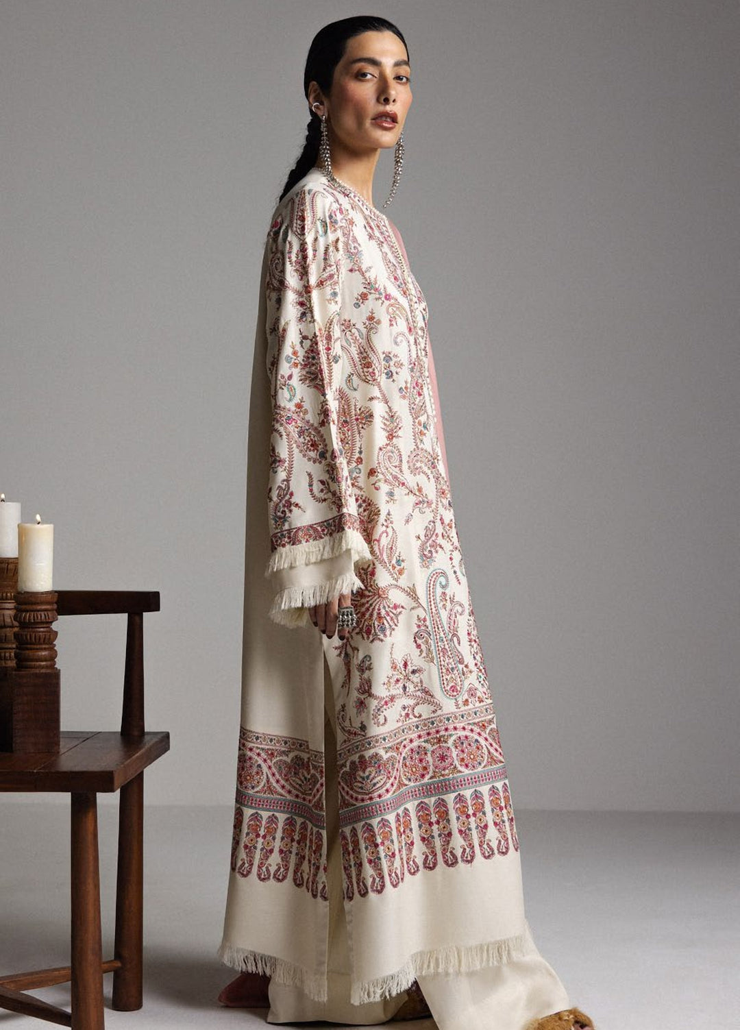Saraab by Zara Shahjahan Unstitched Embroidered Marina 3 Piece Suit ZS26USW Pashm - Winter Collection