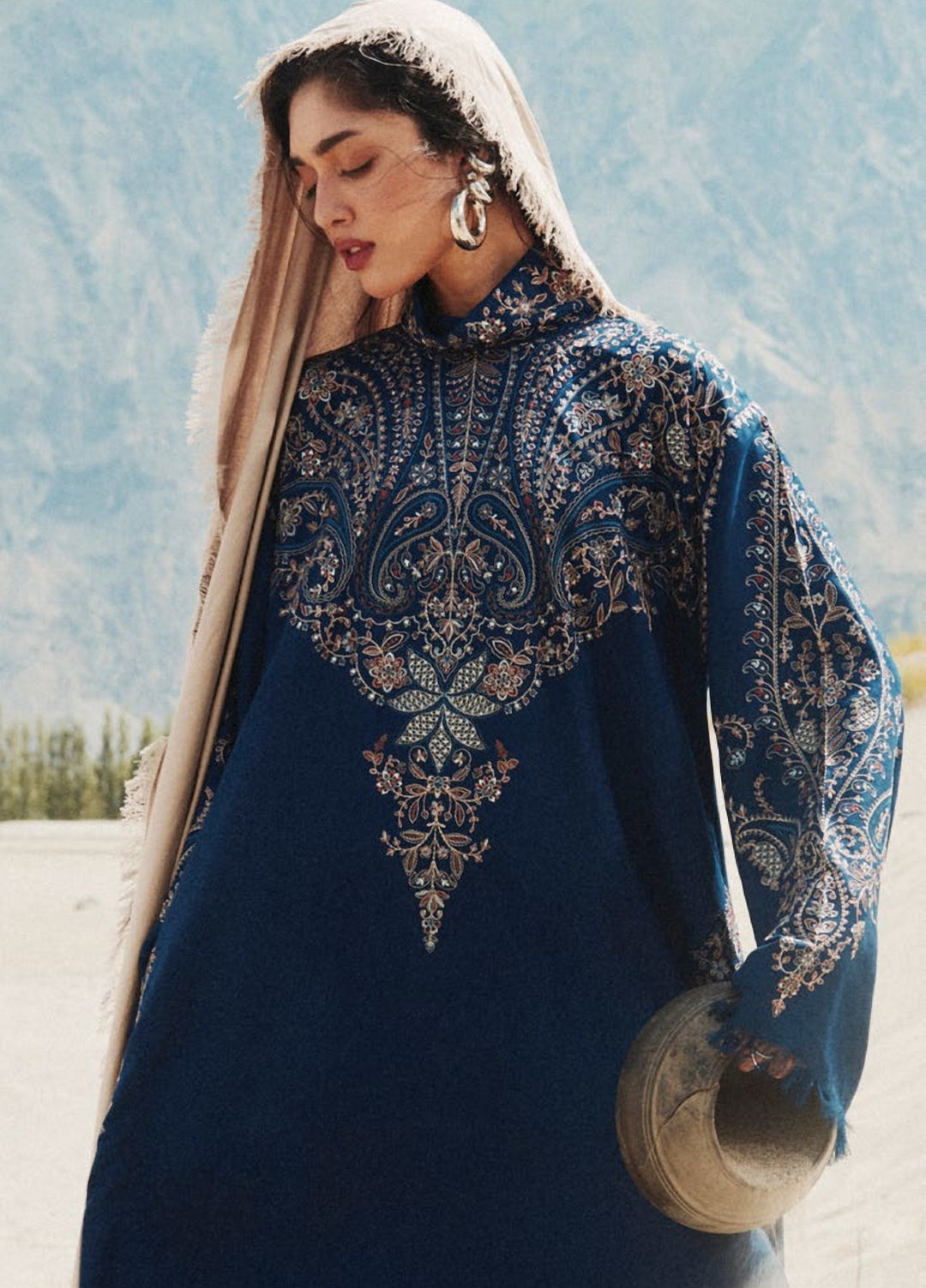 Saraab by Zara Shahjahan Unstitched Embroidered Marina 3 Piece Suit ZS26USW SAMARKAND - Winter Collection