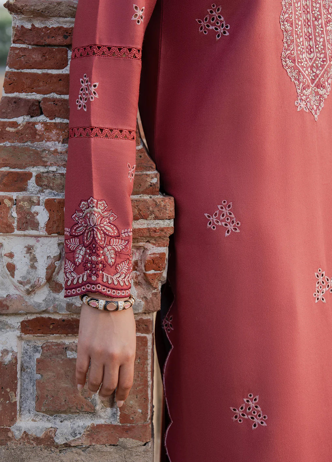 Nooraniyat by Izel Embroidered wool Suits Unstitched 3 Piece IZ25NW Zarnoor - Winter Collection