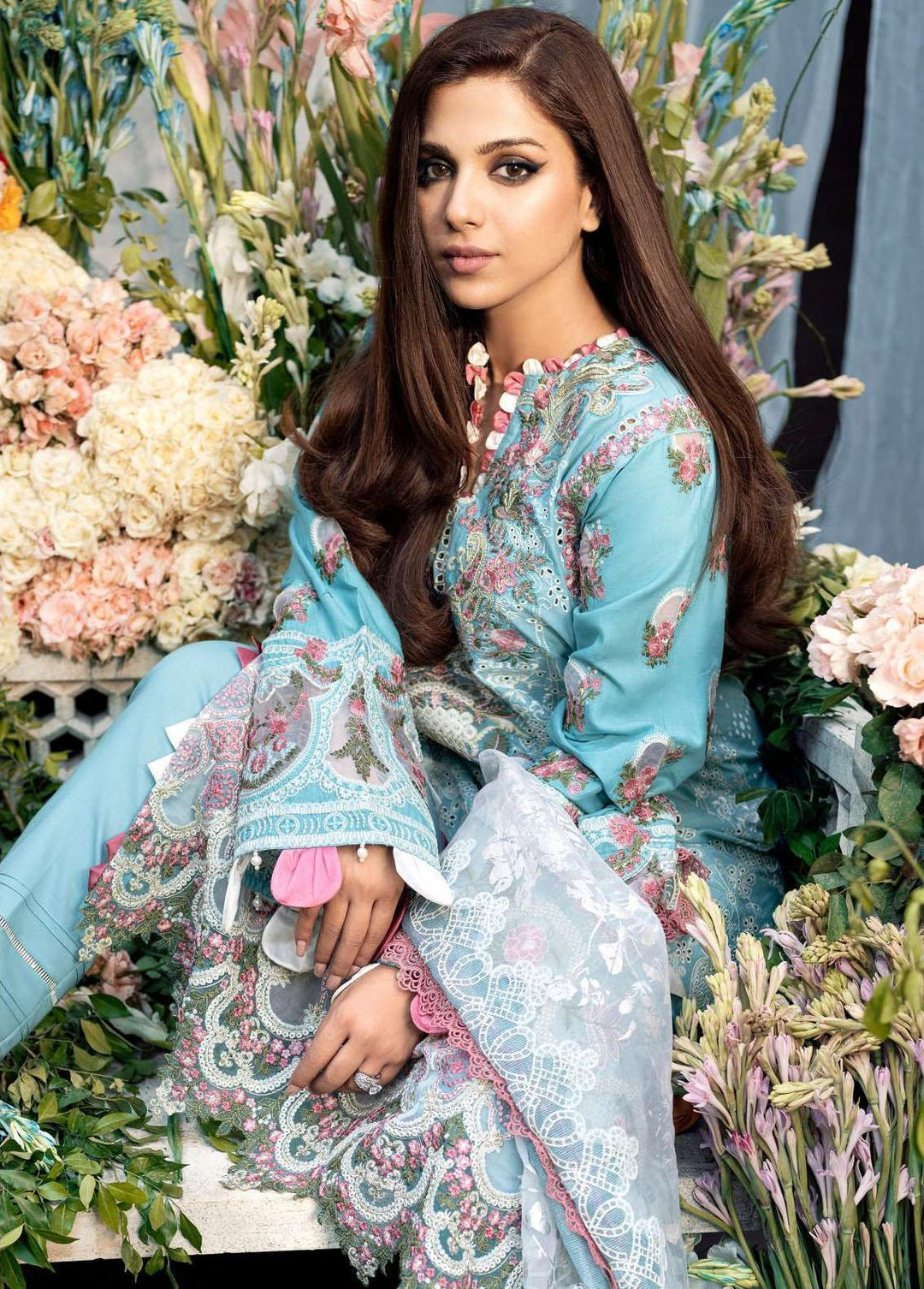 A Floral Dream By Maryam Hussain Embroidered Lawn Suits Unstitched 3 Piece MH23FD 06 Crystal - Luxury Collection