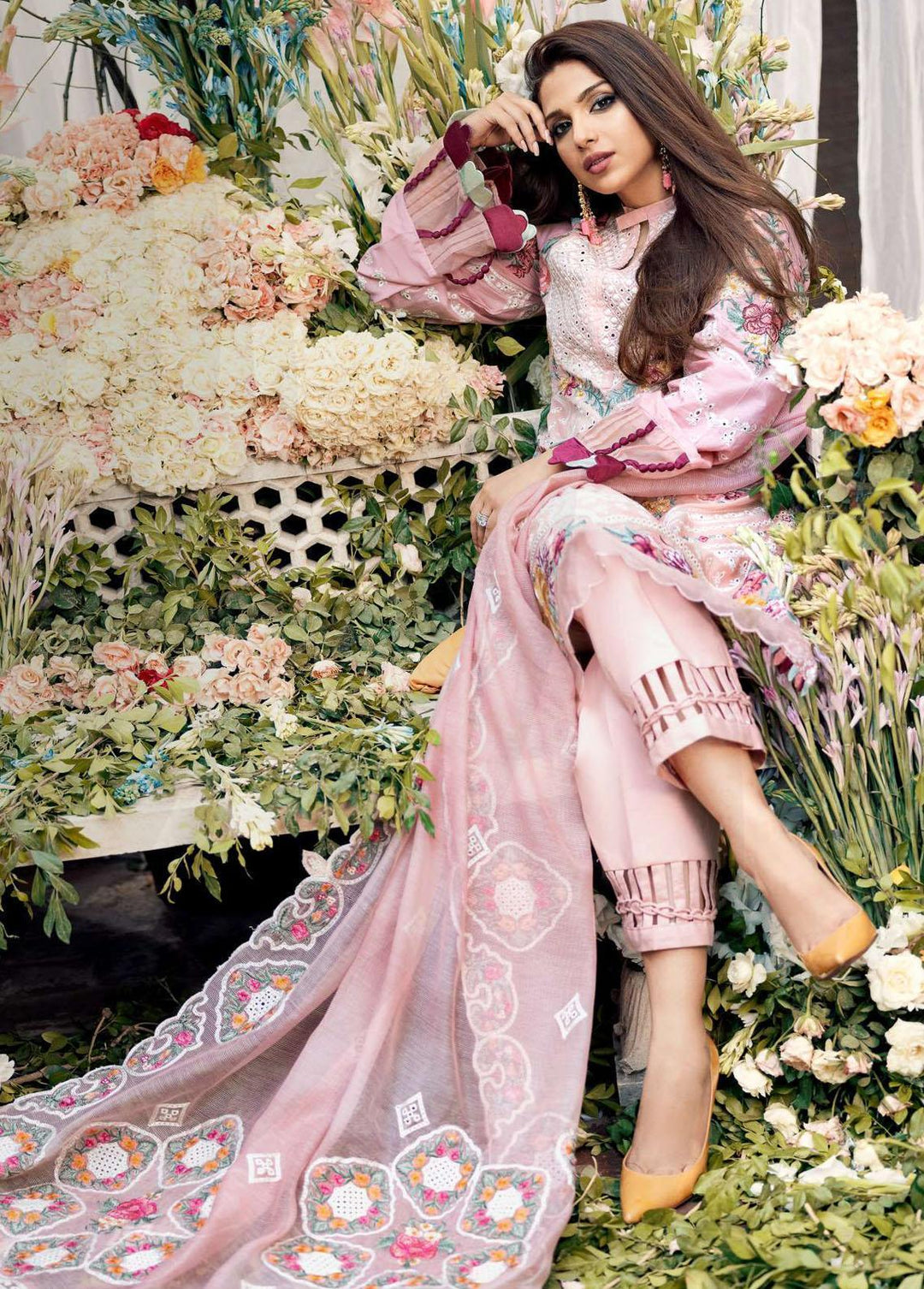A Floral Dream By Maryam Hussain Embroidered Lawn Suits Unstitched 3 Piece MH23FD 07 Bloom - Luxury Collection