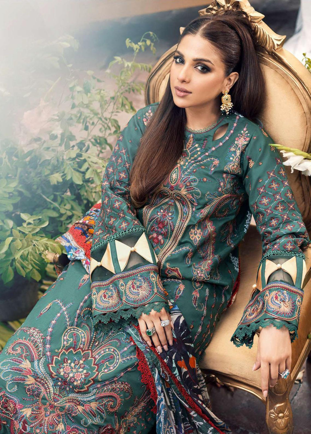 A Floral Dream By Maryam Hussain Embroidered Lawn Suits Unstitched 3 Piece MH23FD 08 Emerald - Luxury Collection