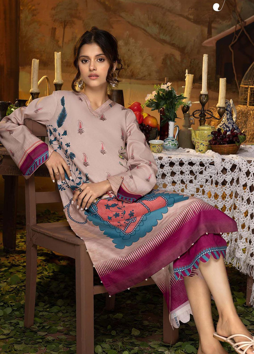 A la Mode By Humdum Printed Lawn Suits Unstitched 2 Piece HD23AM D-05 - Summer Collection
