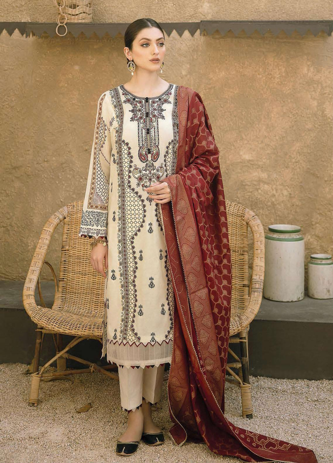 Aabyaan Embroidered Lawn Suits Unstitched 3 Piece ABY21E 03 Mehroonisa - Eid Collection