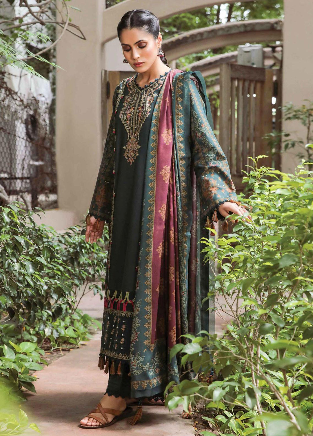 Miraal By Aabyaan Embroidered Linen Suits Unstitched 3 Piece ABY22M AL-01 Shab - Winter Collection
