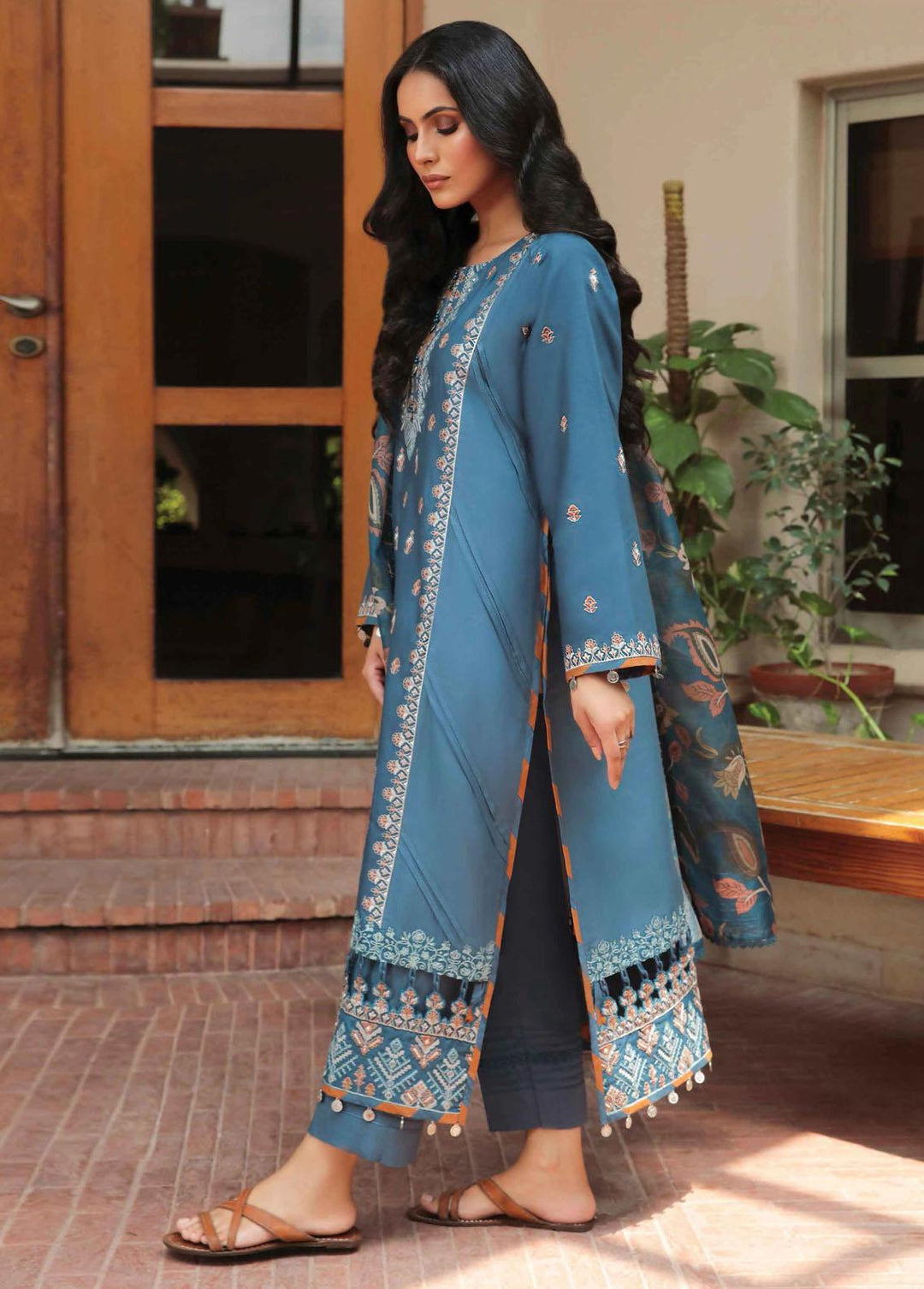 Miraal By Aabyaan Embroidered Linen Suits Unstitched 3 Piece ABY22M AL-04 Parisa - Winter Collection