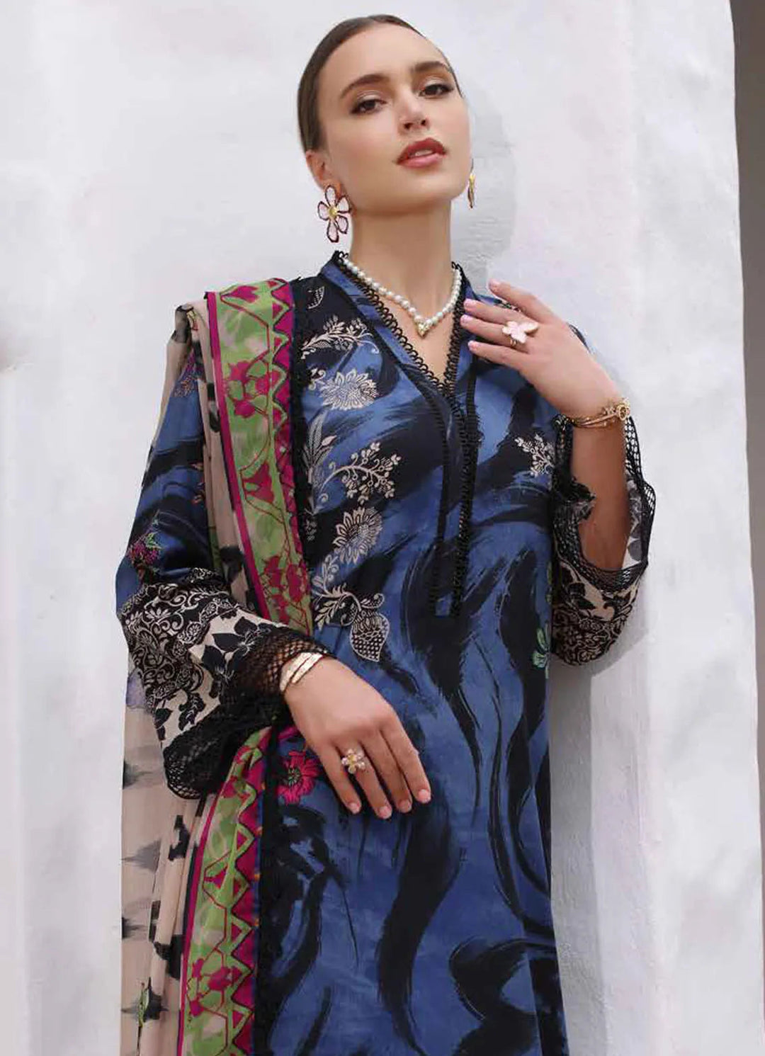 Aafreen by Riaz Arts Chikankari Viscose Suit Unstitched 3 Piece RA24AV AF-128 - Winter Collection