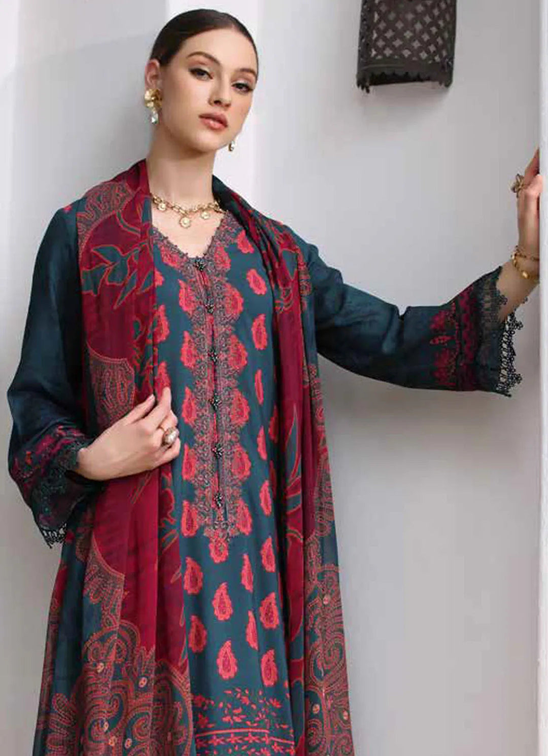 Aafreen by Riaz Arts Chikankari Viscose Suit Unstitched 3 Piece RA24AV AF-132 - Winter Collection