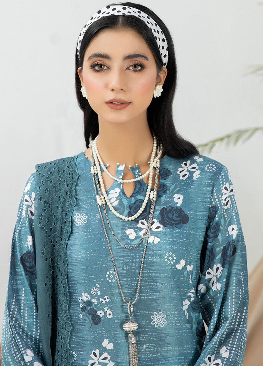 Aafreen By Riaz Arts Printed Lawn Suits Unstitched 3 Piece RA23AD AF-46 - Summer Collection