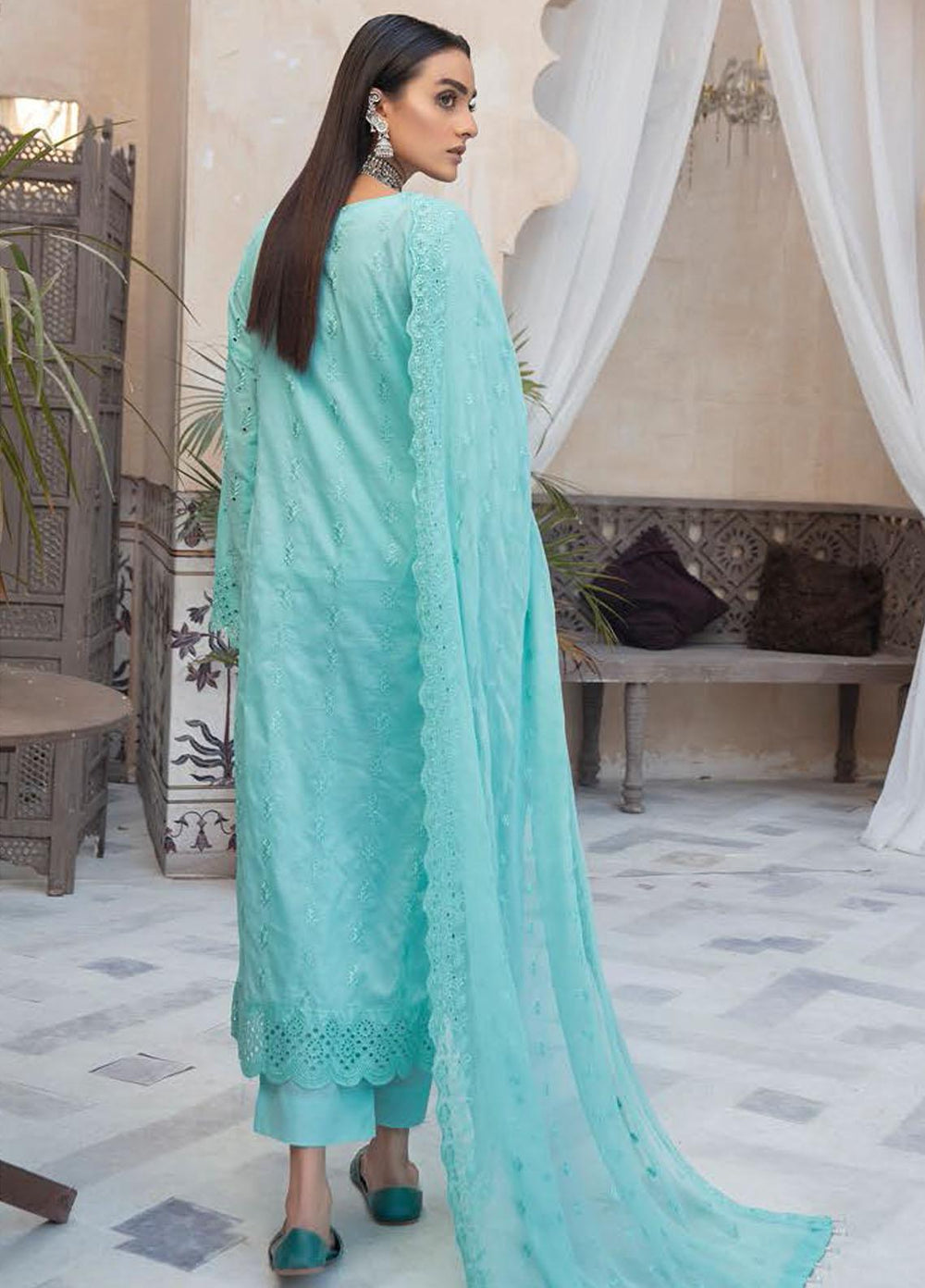 Aafreen by Riaz Arts Embroidered Lawn Suits Unstitched 3 Piece RA22ACL D-05 - Summer Collection