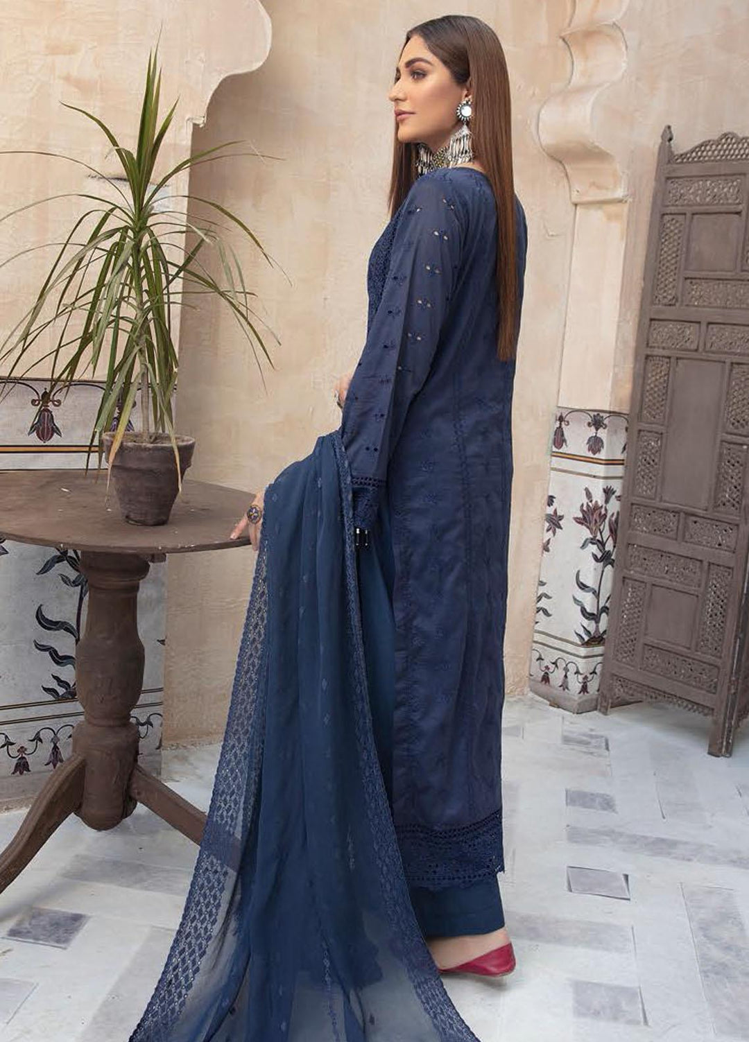 Aafreen by Riaz Arts Embroidered Lawn Suits Unstitched 3 Piece RA22ACL D-08 - Summer Collection