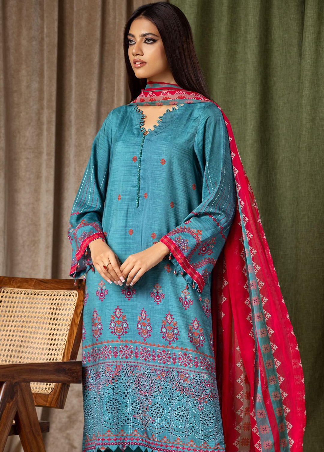 Aafreen By Riaz Arts Embroidered Chikankari Viscose Suits Unstitched 3 Piece RA23AV AF-69 - Winter Collection