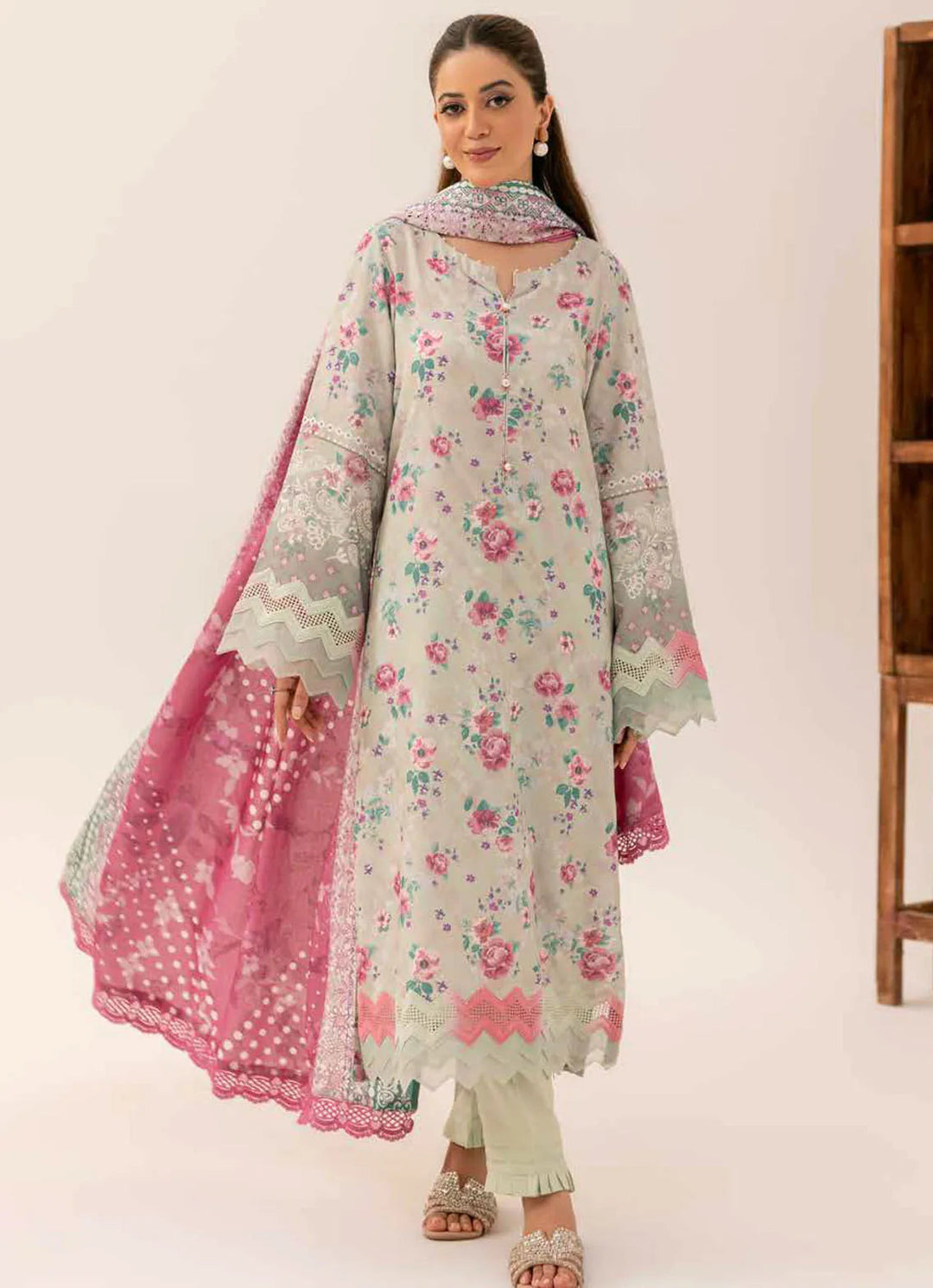 Aafreen by Riaz Arts Embroidered Karandi Suit Unstitched 3 Piece RA24K AF-138 - Winter Collection