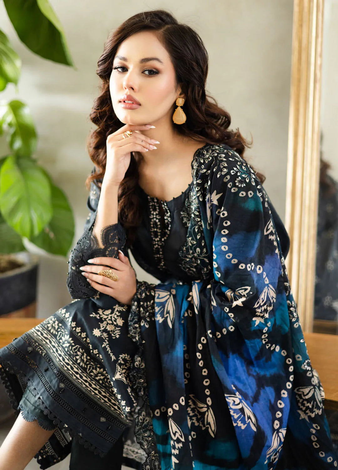 Aafreen by Riaz Arts Embroidered Lawn Suits Unstitched 3 Piece RA25AE AF-167 - Summer Collection