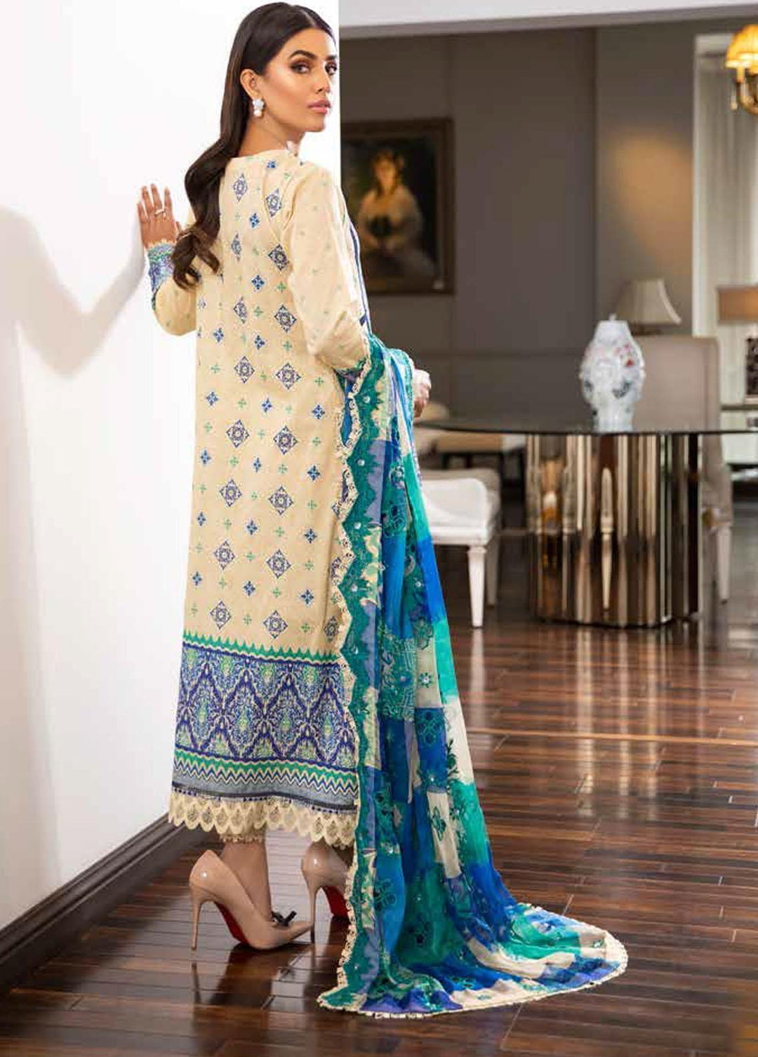Aafreen By Riaz Arts Embroidered Lawn Suits Unstitched 3 Piece RA22A AF 43 - Exclusive Collection