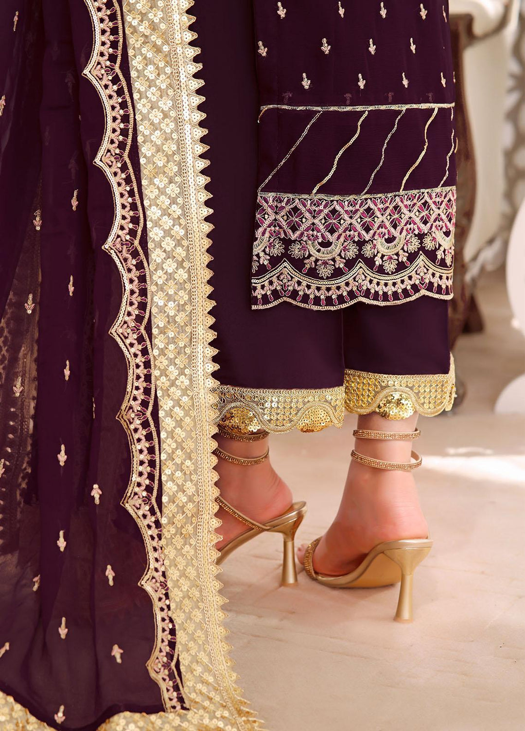 Aaina By Awwal Embroidered Chiffon Suits Unstitched 3 Piece AW23A D-04 Dilaab - Luxury Collection